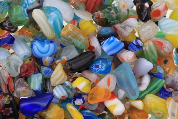 renk cam boncuk doku