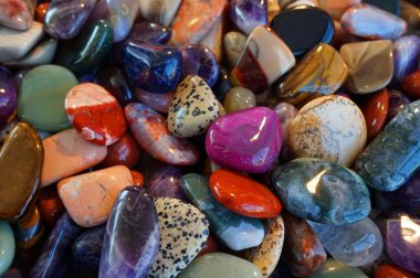 güzel arka plan olarak farklı mineral mücevher koleksiyonu