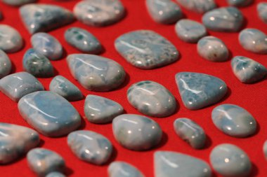 mavi larimar mineral dokusu