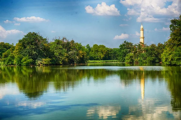 Minaret tower in Lednice castle areal — Stock Photo, Image