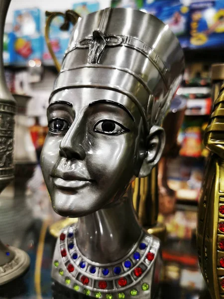 Tutankamon heykeli güzel bir hatıra. — Stok fotoğraf