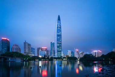 Shenzhen Çin 'de şehir gecesi