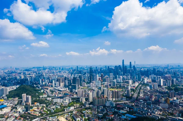 Mit Blick auf die Stadt Guangzhou in China — Stockfoto