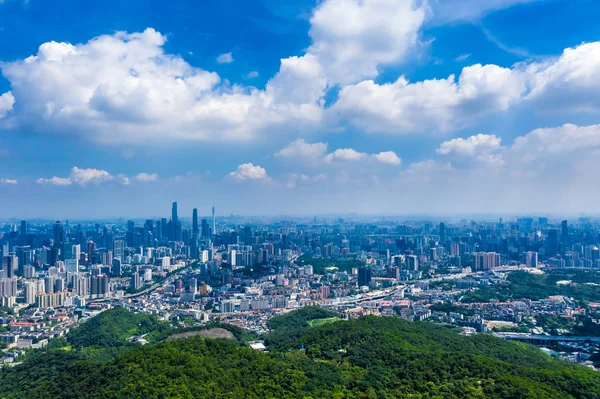 Mit Blick auf die Stadt Guangzhou in China — Stockfoto