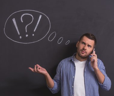 yakışıklı duygusal adam