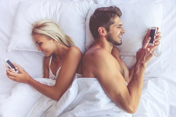 침대에서의 부부 생활 — 스톡 사진