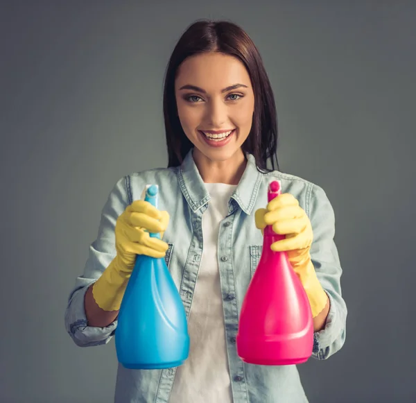 Beautiful young housewife — Stock Photo, Image