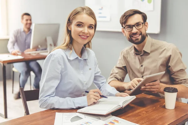 Imprenditori che lavorano — Foto Stock