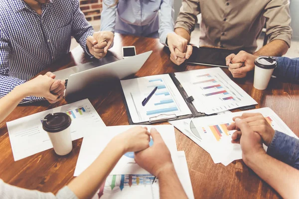 Trabajo en equipo empresarial — Foto de Stock