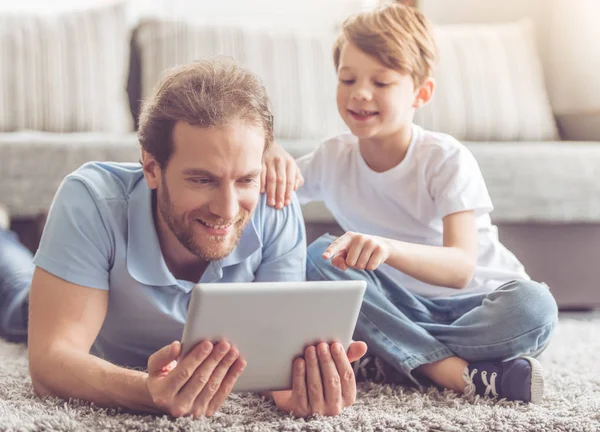 Vater und Sohn — Stockfoto