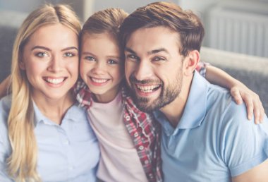 Evde mutlu bir aile