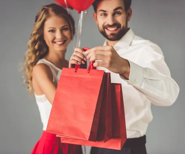 Casal romântico bonito — Fotografia de Stock