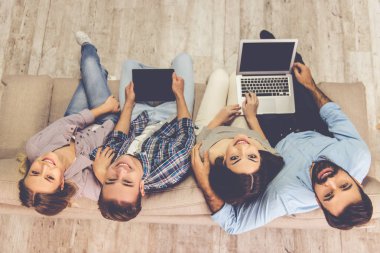 Arkadaş grubu Araçlar