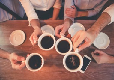 Kafedeki iş adamları