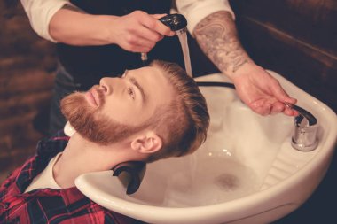 Kuaför dükkanında