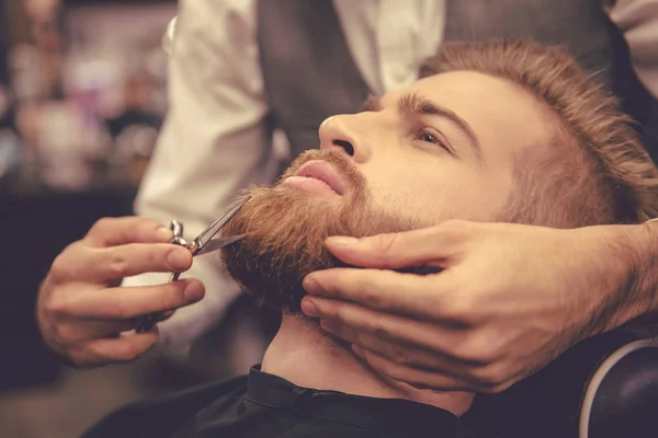 Na barbearia. — Fotografia de Stock