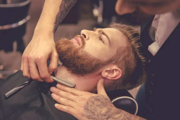 En la peluquería — Foto de Stock