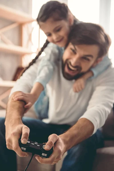 Padre e hija —  Fotos de Stock