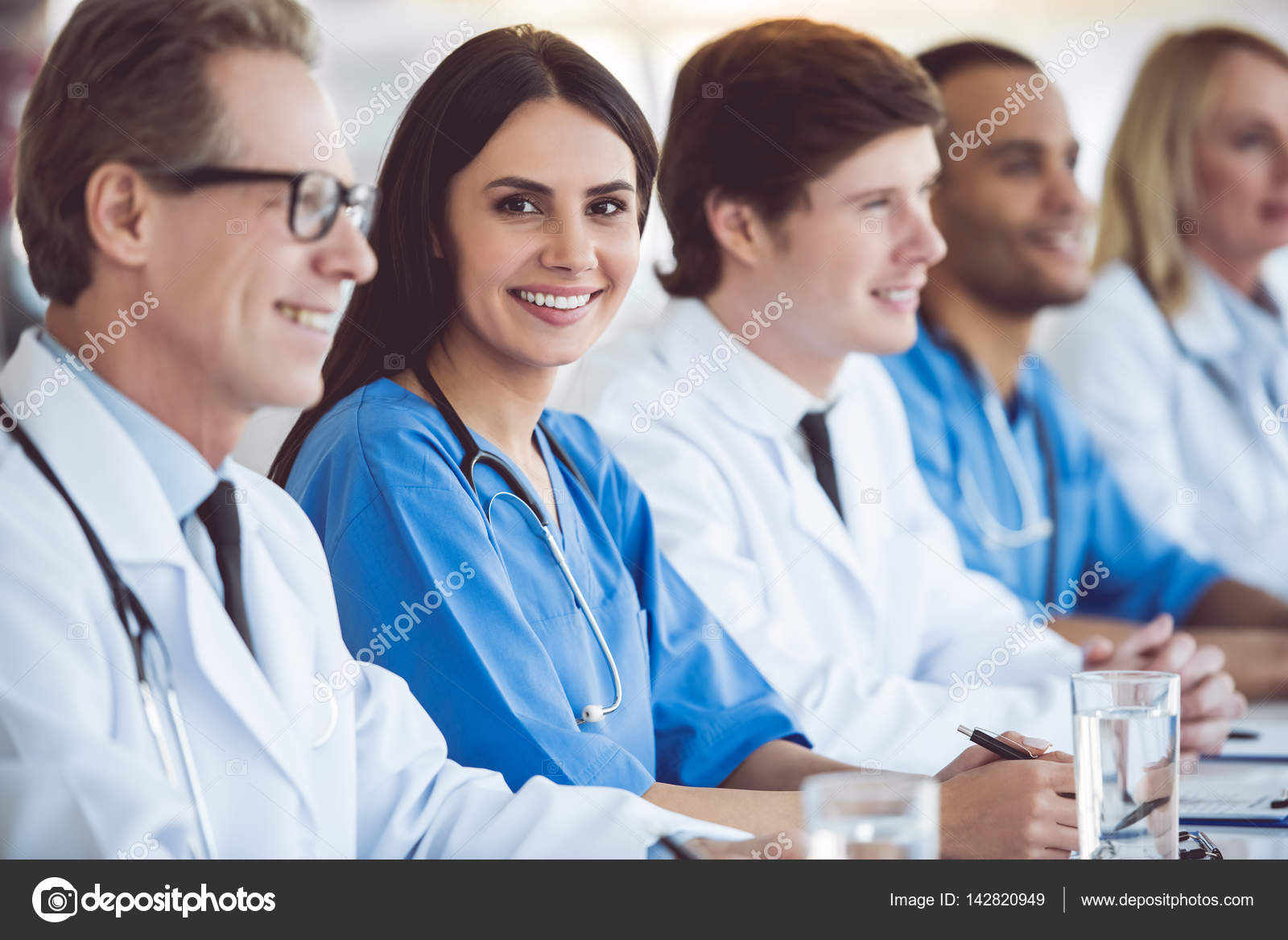 Medical doctors at the conference — Stock Photo © 142820949