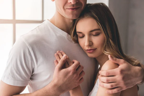 Beautiful young couple — Stock Photo, Image