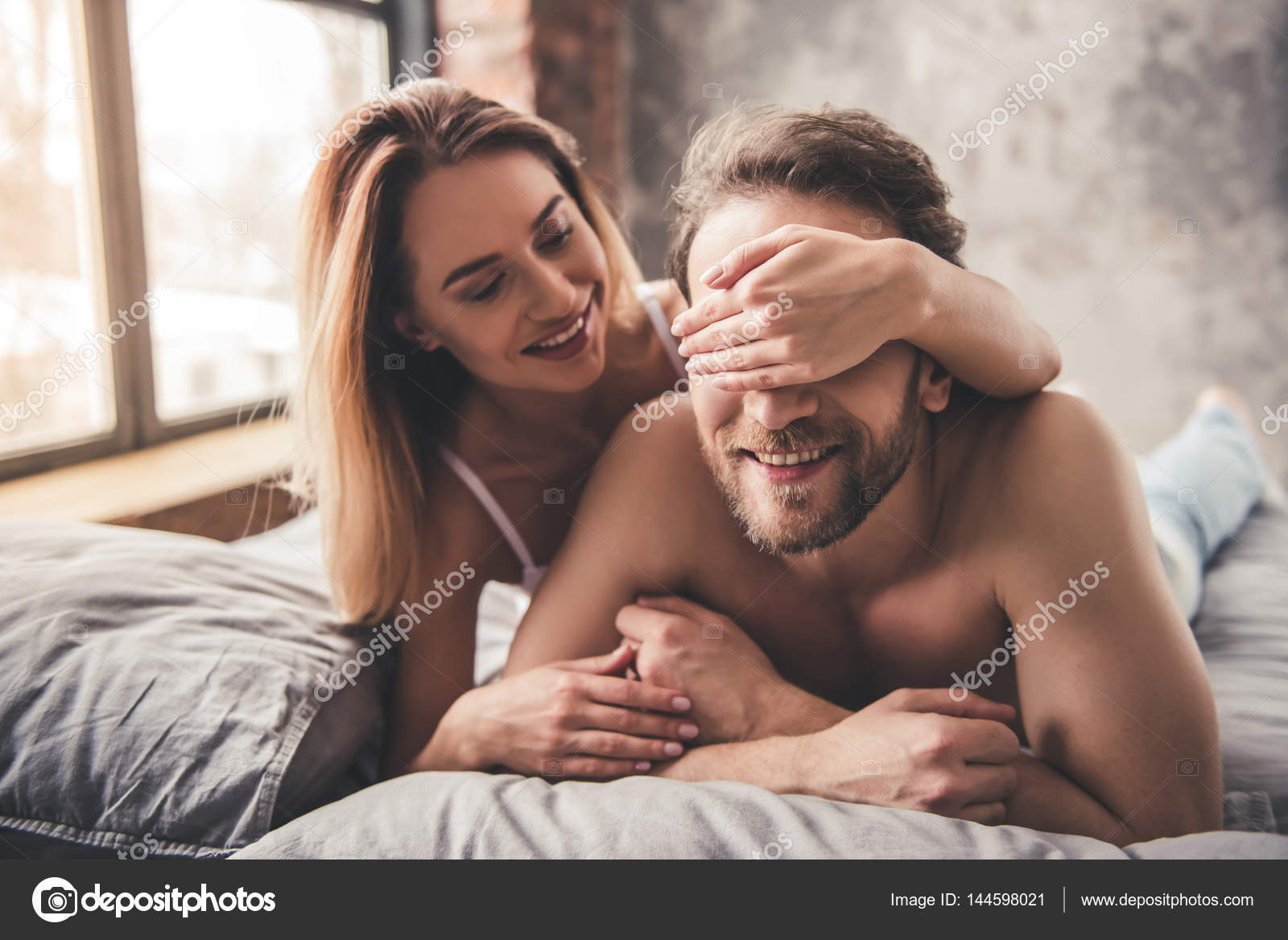 Beautiful Couple In Love In Cozy Sweaters With Christmas Print Sits  Together, Young Couple, Girlfriend, Boyfriend PNG Transparent Image and  Clipart for Free Download, image size:1600x1168