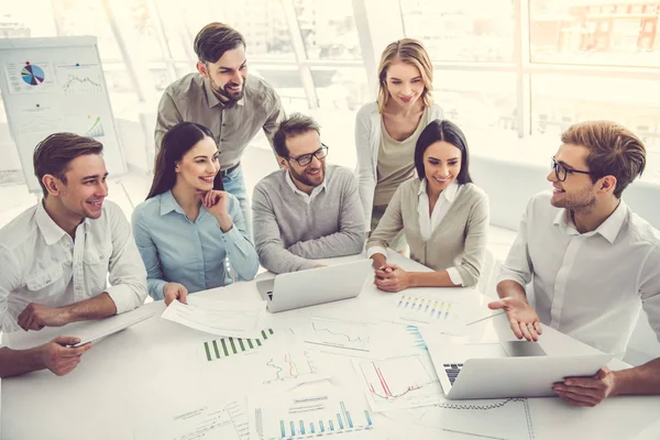 Gente de negocios trabajando — Foto de Stock