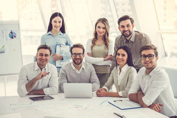 Gente de negocios trabajando — Foto de Stock