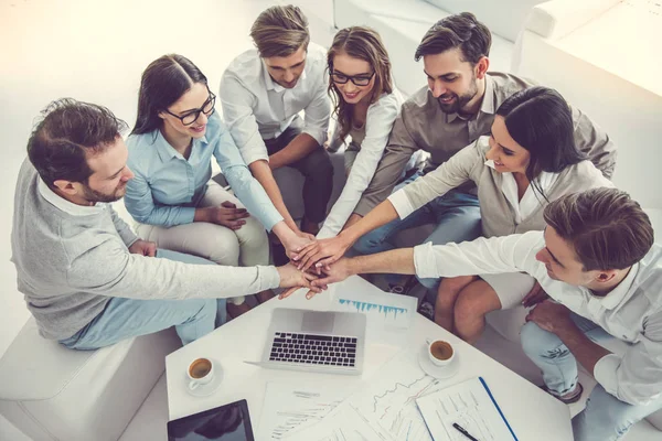 Gente de negocios trabajando —  Fotos de Stock