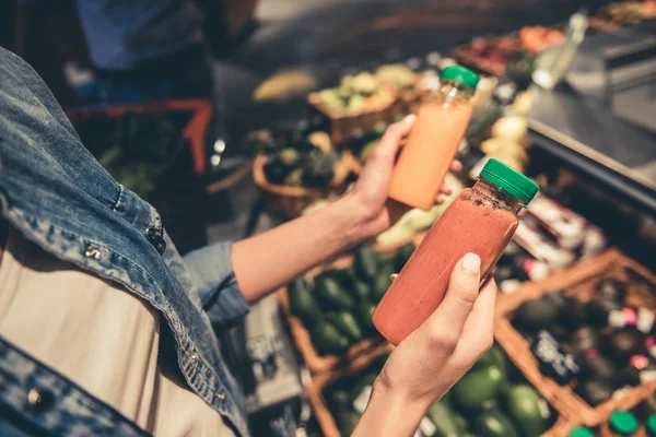 At the supermarket — Stock Photo, Image