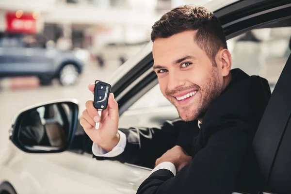 Visiting car dealership — Stock Photo, Image