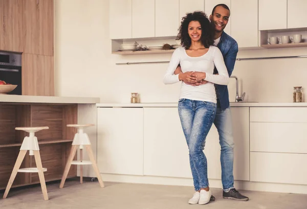 Afro American couple in kitchen — Stock Photo, Image