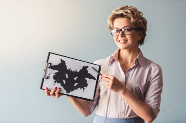 Güzel psikoterapist çalışma