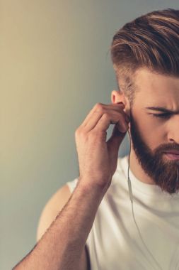 yakışıklı genç sporcu