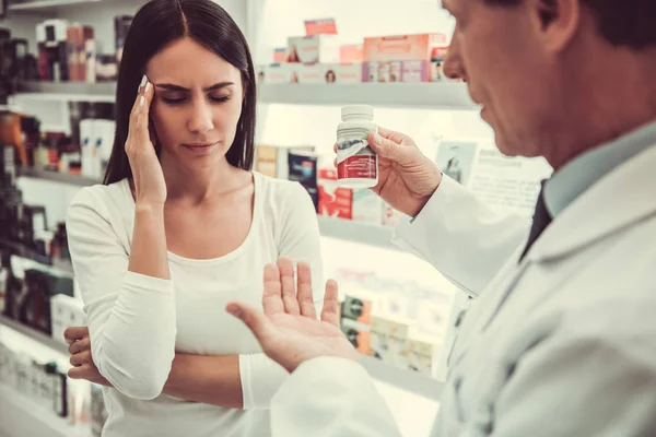 At the pharmacy — Stock Photo, Image