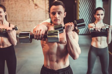 gençlerin çalışma dışarı