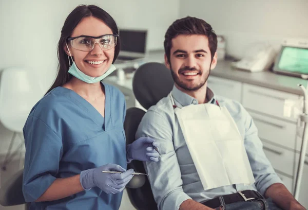 At the dentist — Stock Photo, Image