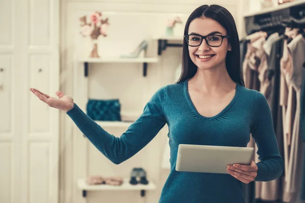 Beautiful shop assistant — Stock Photo, Image