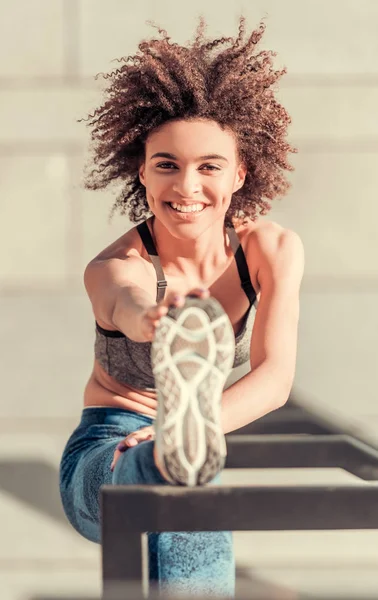 Afro-amerikan sport kvinna — Stockfoto