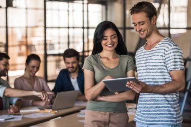 genç iş takım çalışması