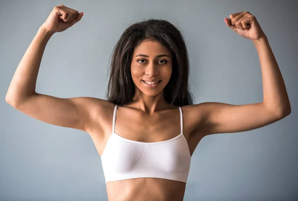 Afro American sports girl — Stock Photo, Image