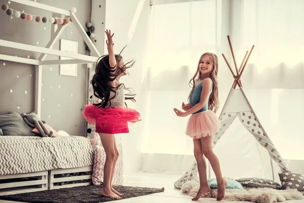 Little girls playing — Stock Photo, Image