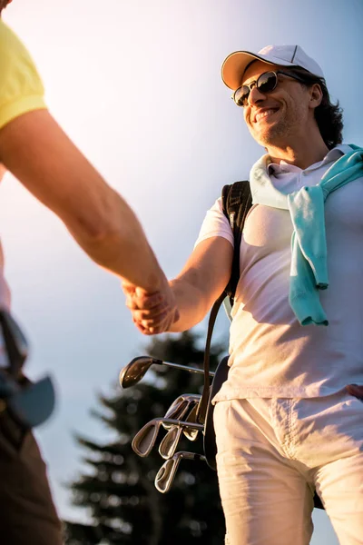 Men playing golf — Stock Photo, Image