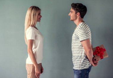 Romantik genç çift