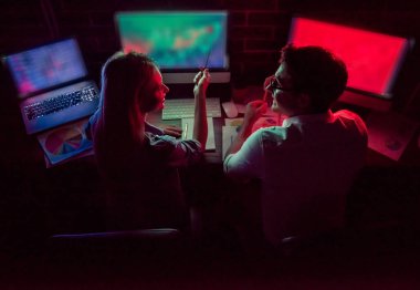 Çalışma gece Çift