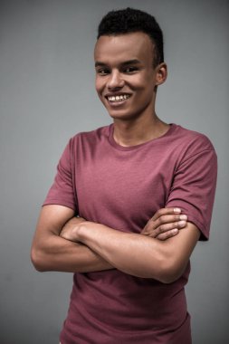 Afro-Amerikalı adam.