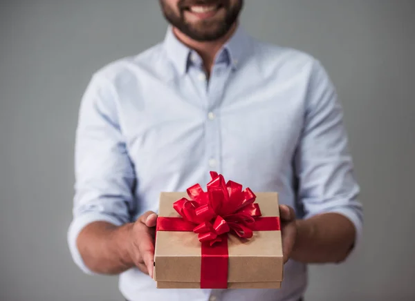 Bonito empresário barbudo — Fotografia de Stock