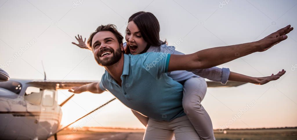 Couple and aircraft