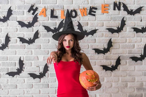 Ragazza pronta per Halloween party — Foto Stock