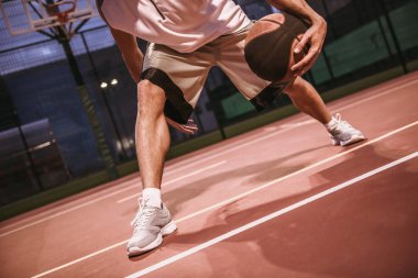 yakışıklı basketbolcu