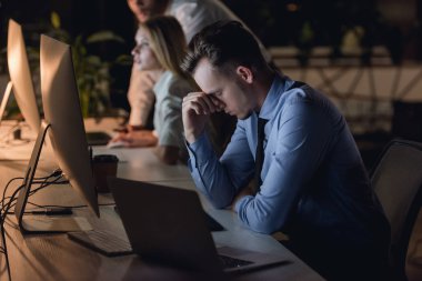 çalışan iş adamları